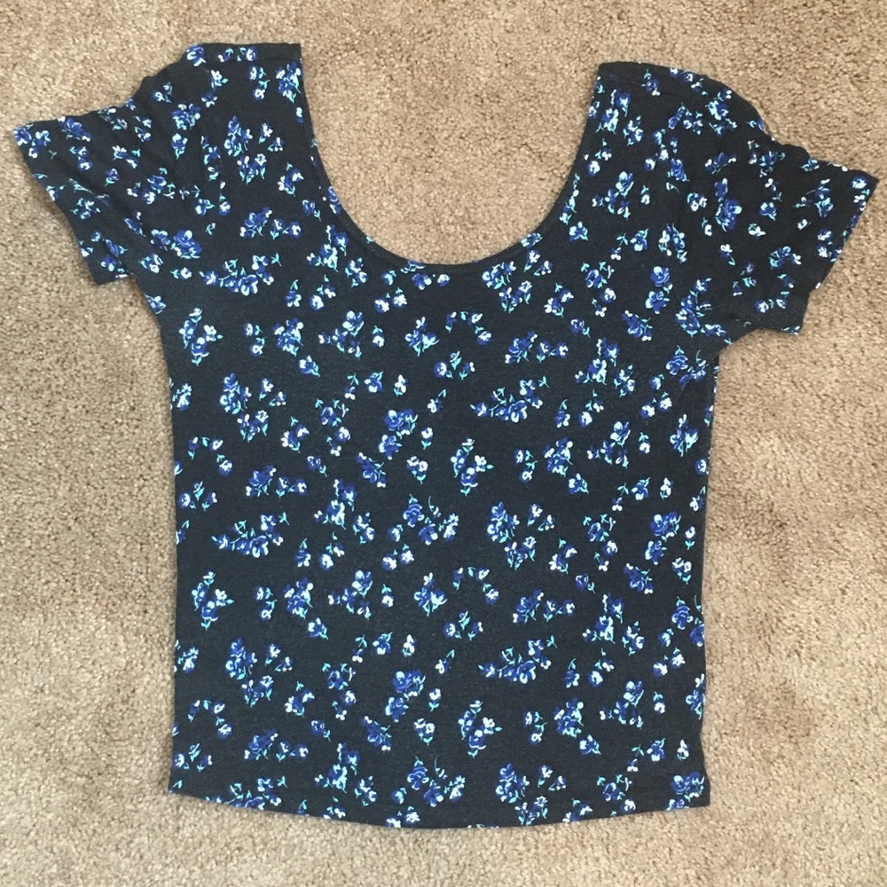 FLORAL CROP TOP